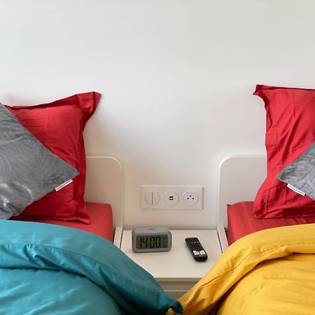 Paris Pantin Magnifique Appartement 4 Pieces De 108M2 Avec 2 Parking Interieur - Tres Cosy Pour 1 A 12 Personnes - Entierement Refait A Neuf Entire Apartment Luxurious And Warm - Pantin Paris 19 Eme Free Wifi Gratuit Kültér fotó