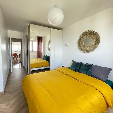 Paris Pantin Magnifique Appartement 4 Pieces De 108M2 Avec 2 Parking Interieur - Tres Cosy Pour 1 A 12 Personnes - Entierement Refait A Neuf Entire Apartment Luxurious And Warm - Pantin Paris 19 Eme Free Wifi Gratuit Kültér fotó