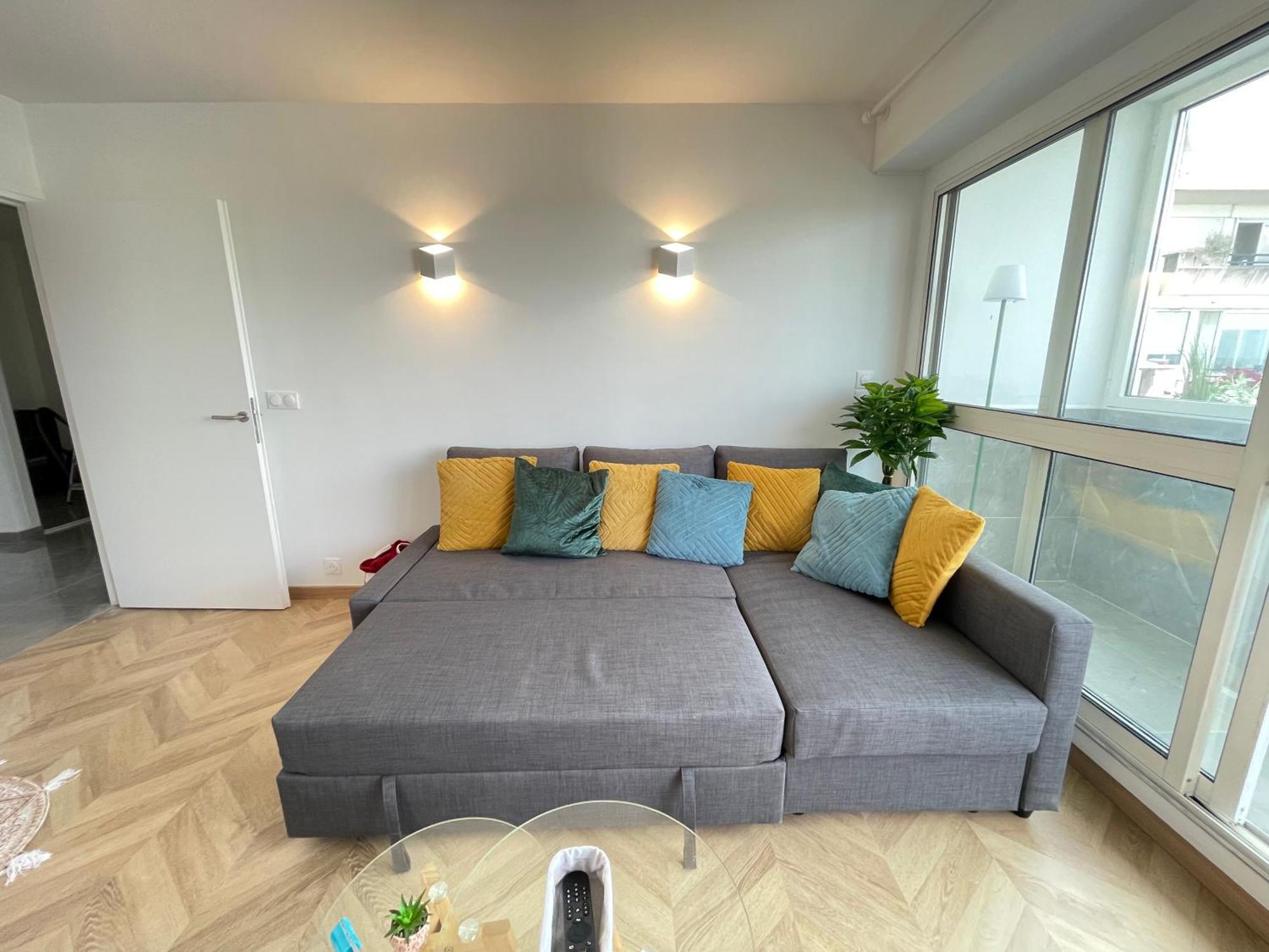 Paris Pantin Magnifique Appartement 4 Pieces De 108M2 Avec 2 Parking Interieur - Tres Cosy Pour 1 A 12 Personnes - Entierement Refait A Neuf Entire Apartment Luxurious And Warm - Pantin Paris 19 Eme Free Wifi Gratuit Kültér fotó