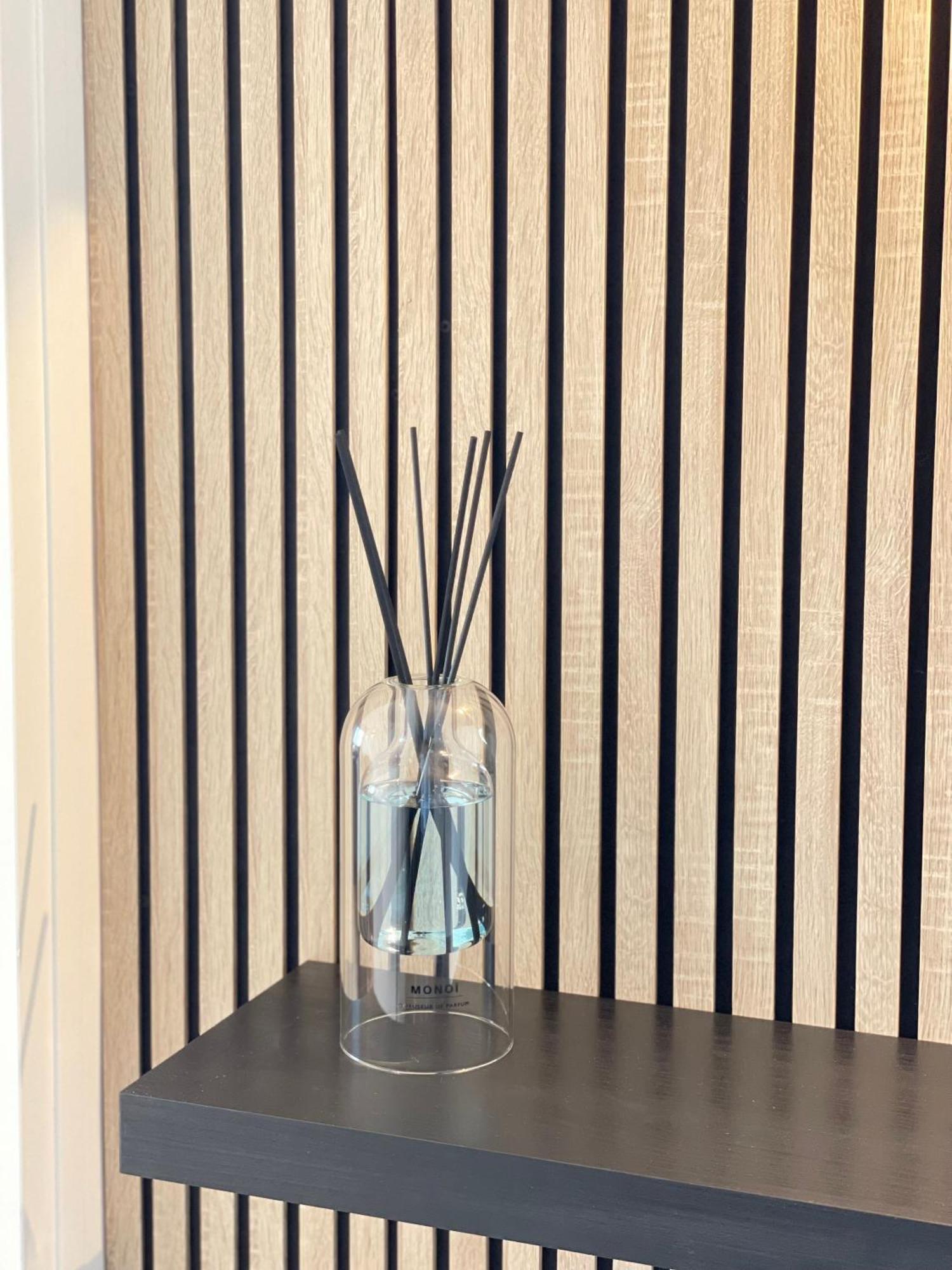 Paris Pantin Magnifique Appartement 4 Pieces De 108M2 Avec 2 Parking Interieur - Tres Cosy Pour 1 A 12 Personnes - Entierement Refait A Neuf Entire Apartment Luxurious And Warm - Pantin Paris 19 Eme Free Wifi Gratuit Kültér fotó