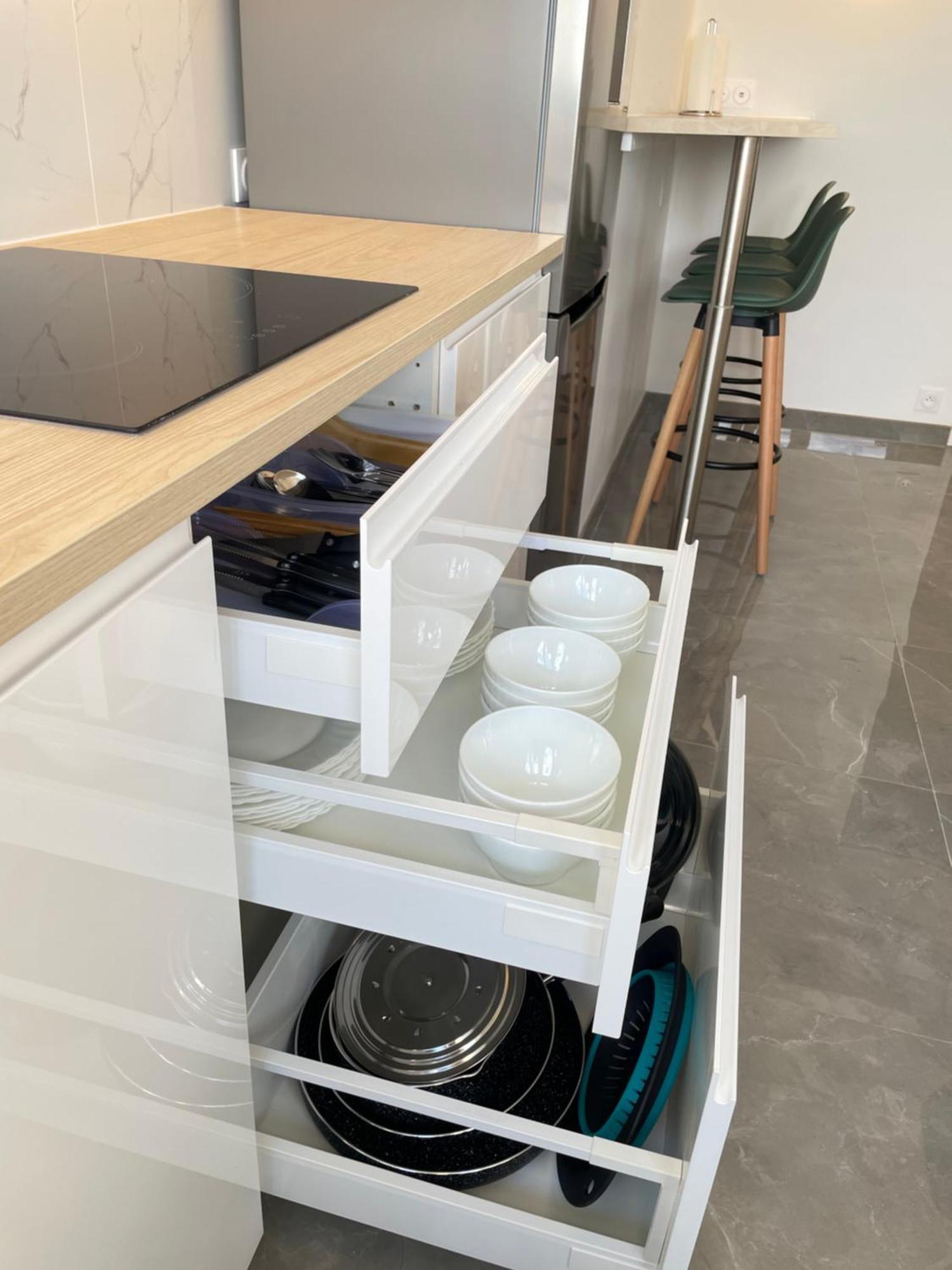Paris Pantin Magnifique Appartement 4 Pieces De 108M2 Avec 2 Parking Interieur - Tres Cosy Pour 1 A 12 Personnes - Entierement Refait A Neuf Entire Apartment Luxurious And Warm - Pantin Paris 19 Eme Free Wifi Gratuit Kültér fotó