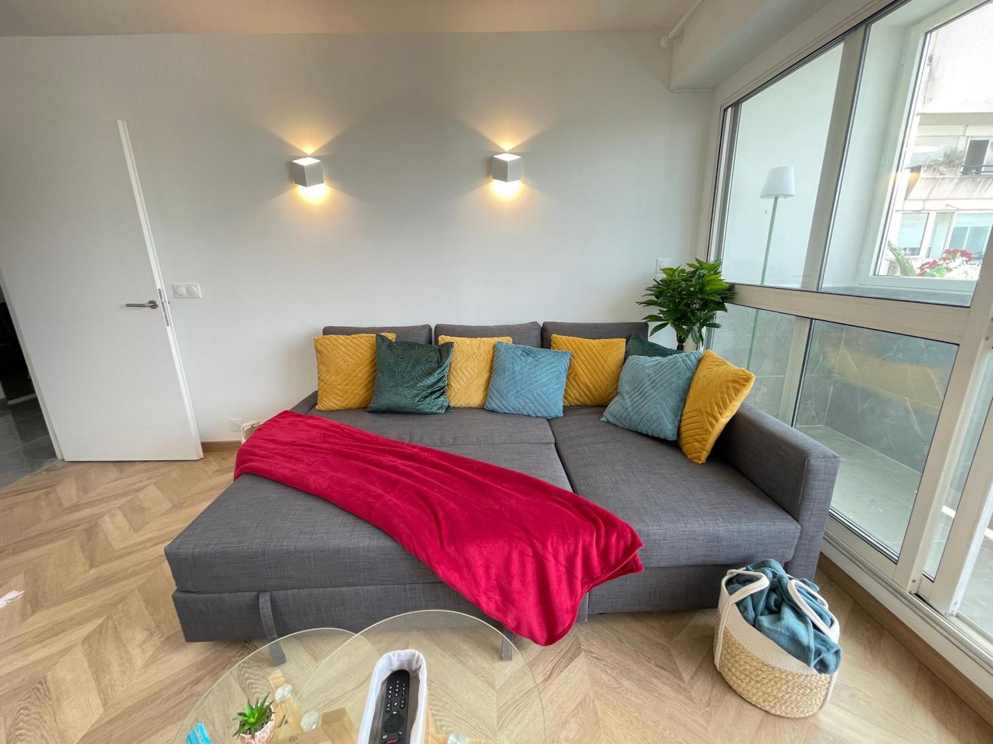 Paris Pantin Magnifique Appartement 4 Pieces De 108M2 Avec 2 Parking Interieur - Tres Cosy Pour 1 A 12 Personnes - Entierement Refait A Neuf Entire Apartment Luxurious And Warm - Pantin Paris 19 Eme Free Wifi Gratuit Kültér fotó
